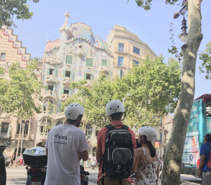 Barcelona: 2.5-Hour Gaudí Segway Tour - Casa Batlló: the best kind of stop for photo-happy eyes