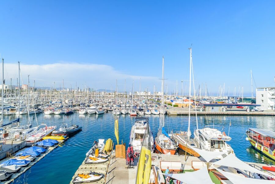 Barcelona: City and Seafront Guided Segway Tour - Quick highlights you’ll feel right away