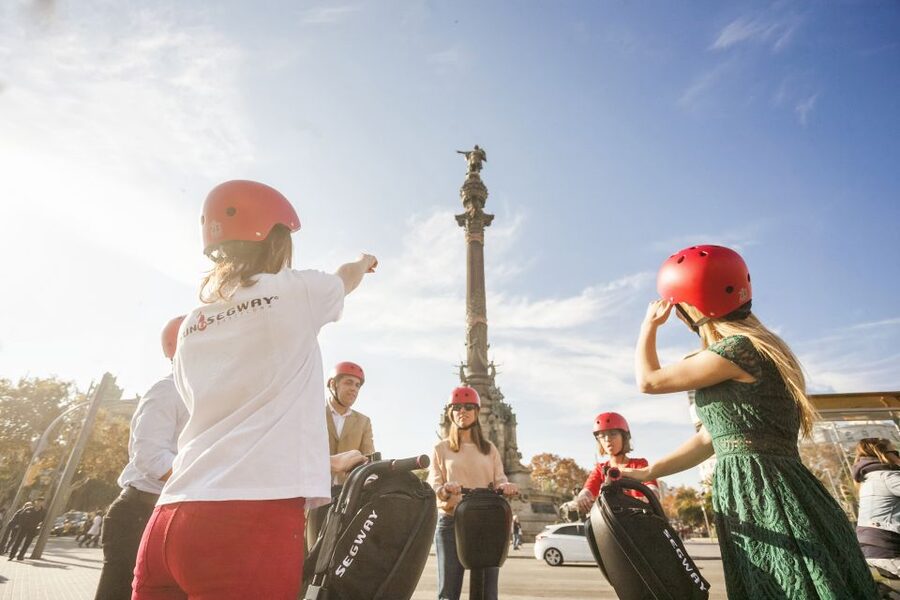 Barcelona: City Highlights Segway Tour - Old walls and Basilica de la Mercè: closing with views and character