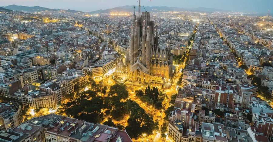 Barcelona: Gaudí Sightseeing Guided Segway Tour - How This Barcelona Gaudí Segway Tour Fits Together