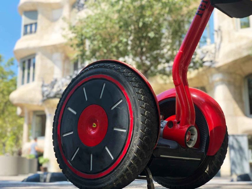 Barcelona: Gaudí Sightseeing Guided Segway Tour - Sagrada Família Exterior: A Must-See Without the Entry Ticket