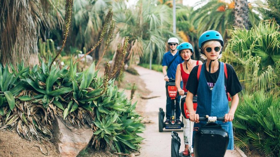 Barcelona: Montjuïc Guided Segway Tour - From the Gothic Quarter down to the Old Port viewpoints