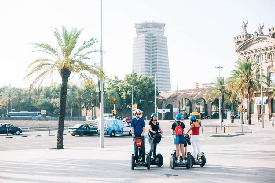 Barcelona: Montjuïc Guided Segway Tour - MNAC and the center-city perspective: where the story tightens