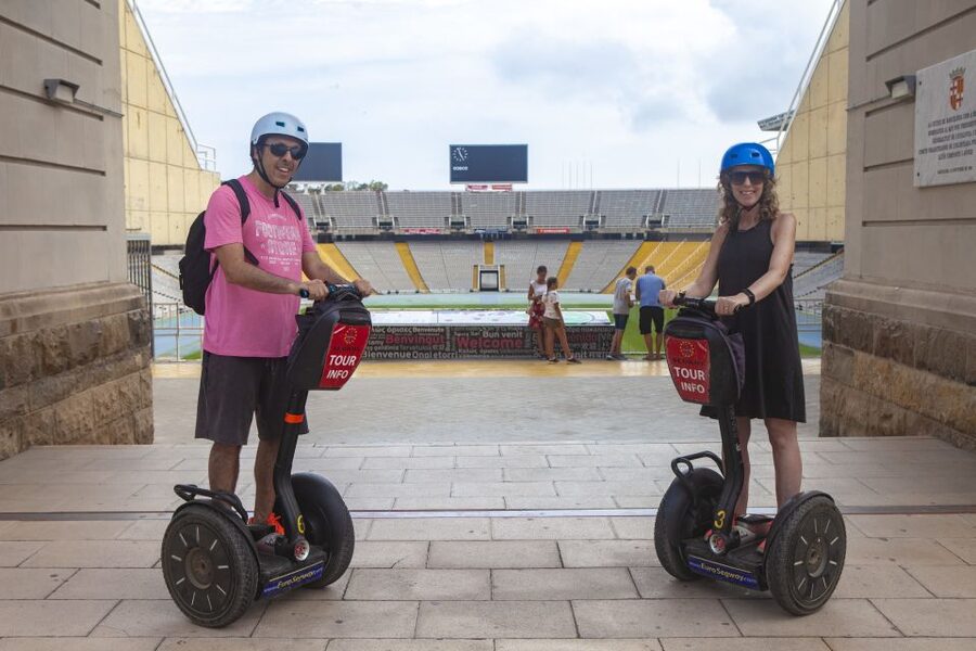 ❤️Barcelona Segway Tour ❤️ with a Local Guide - Parliament of Catalonia: The Modern Political Heart
