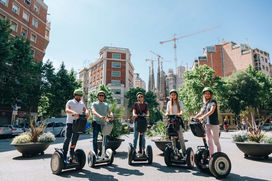 ❤️Barcelona Segway Tour ❤️ with a Local Guide - Barceloneta to the Olympic Waterfront: Sea Breeze, Seafood Focus