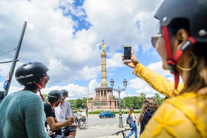 Berlin Segway Adventure: Explore the City in Style! - A 1–2 hour Berlin Segway circuit built for highlights