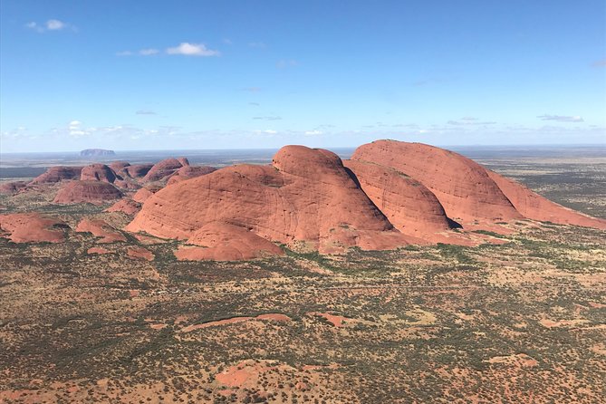 Best of Uluru & Segway - Sunset option at Uluru: sparkling wine, picnic nibbles, and real glow