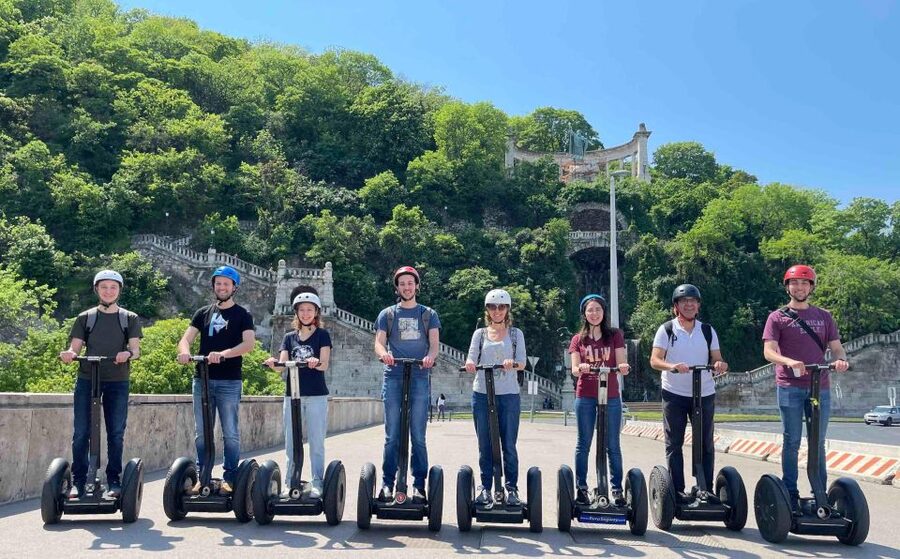 Budapest: Quick Ride on Riverside - 30 Min Segway Tour - Liberty Bridge Crossing: The Riverfront Feels Different When You Glide