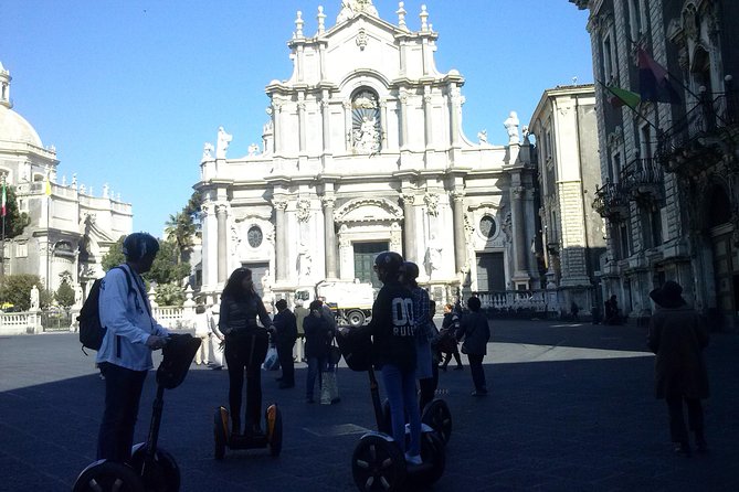CSTRents - Catania Segway PT Authorized Tour - Getting started at Villa Pacini: training first, road confidence second