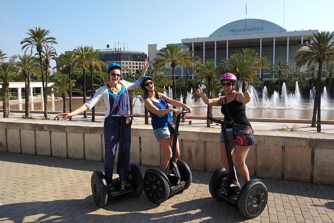 Fun Private Segway Tour in Valencia - Entering Jardí del Túria: Tropical Greens, Ruins, and Park Gulliver