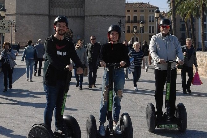 Fun Segway Valencia Tour - Jardín del Turia: Riding Through the Old Riverbed