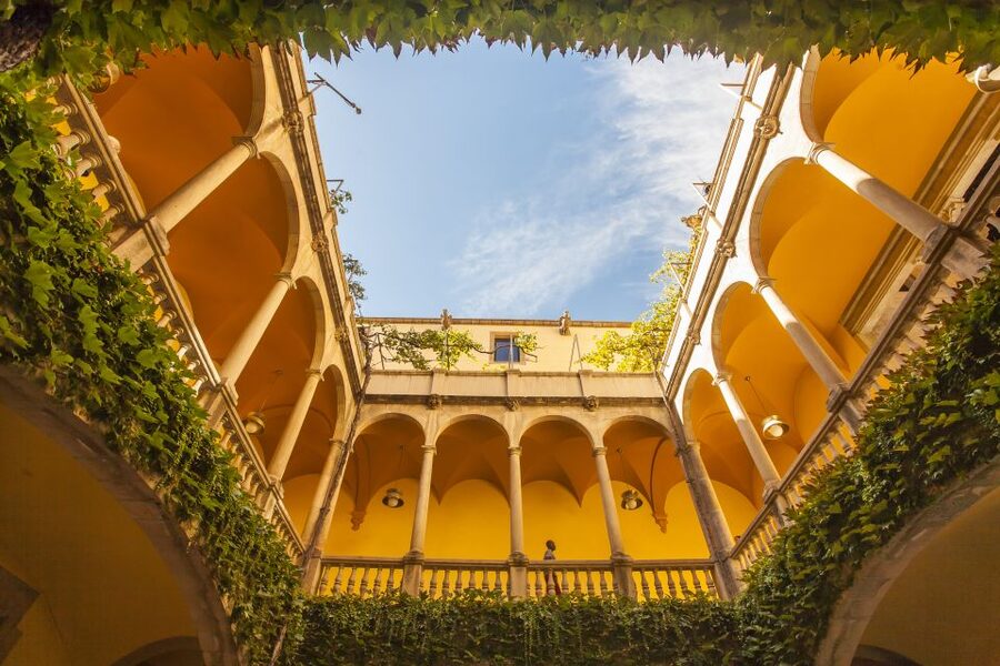 Gaudi's Barcelona 2-Hour Segway Tour with a Live Guide - Arc de Triomf and the walk toward uptown Barcelona