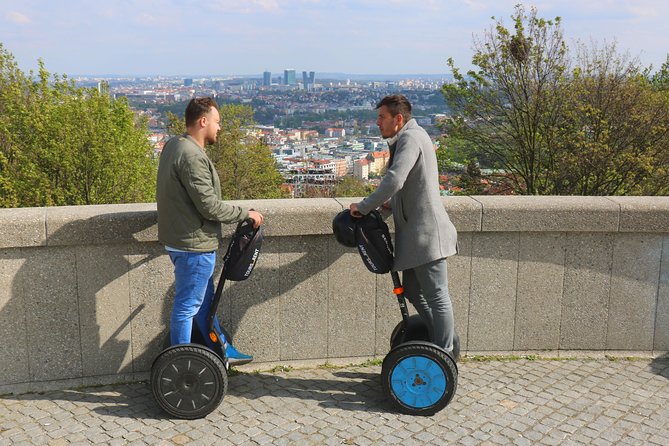 Grandiose half-day guided tour of Prague on Segway and eScooter - The guides: where the experience becomes memorable