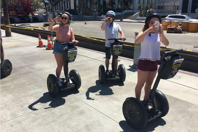 Los Angeles Miracle Mile Segway Tour - TV and Mansions: Spelling, E! and Hancock Park Views