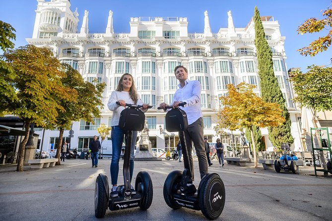 Madrid Segway Highlights & Retiro Park Tour - What to wear, what to bring, and how to avoid the sore-feet trap