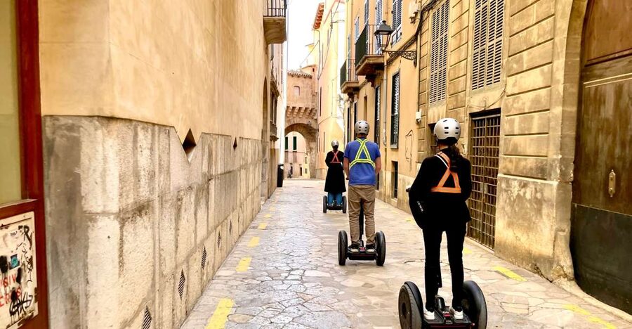Palma: Private Guided Segway Tour - Meeting near La Seu: start easy, not stressful