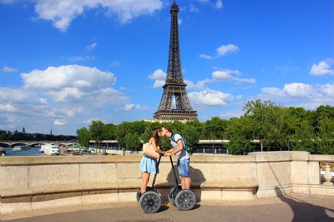 Paris: Experience Segway Top Highlights Small Group 2 Hours - Who This Tour Fits Best (and Who Might Feel Cramped)