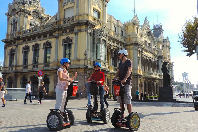 Private Live Guided Barcelona Segway Tour - 180 min - Meeting in the Gothic Quarter and the Segway training that actually matters