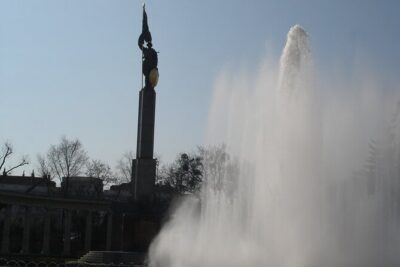 Private Tour: Vienna City Segway Tour - Bösendorferstraße 5: your start line and the 25-minute get-ready session
