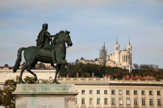 Segway - Ride along the rivers 1h30 - Where you start: Quai Romain Rolland before you roll