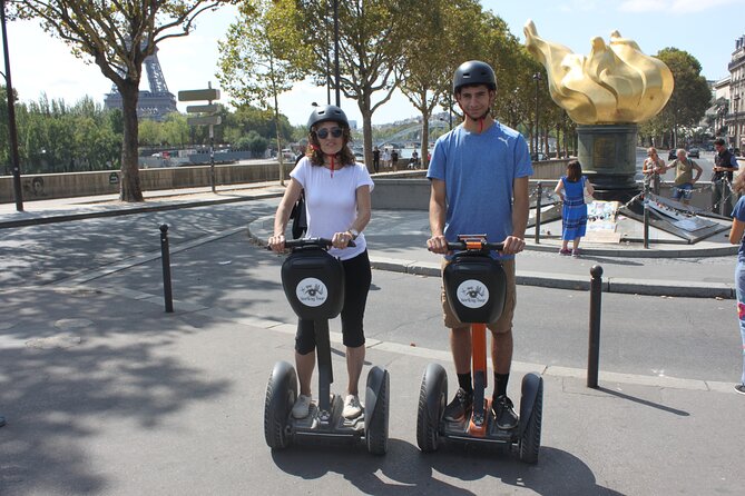 Segway tour Best of Paris - Timing Tips: How to Get Photos Without Losing the Moment
