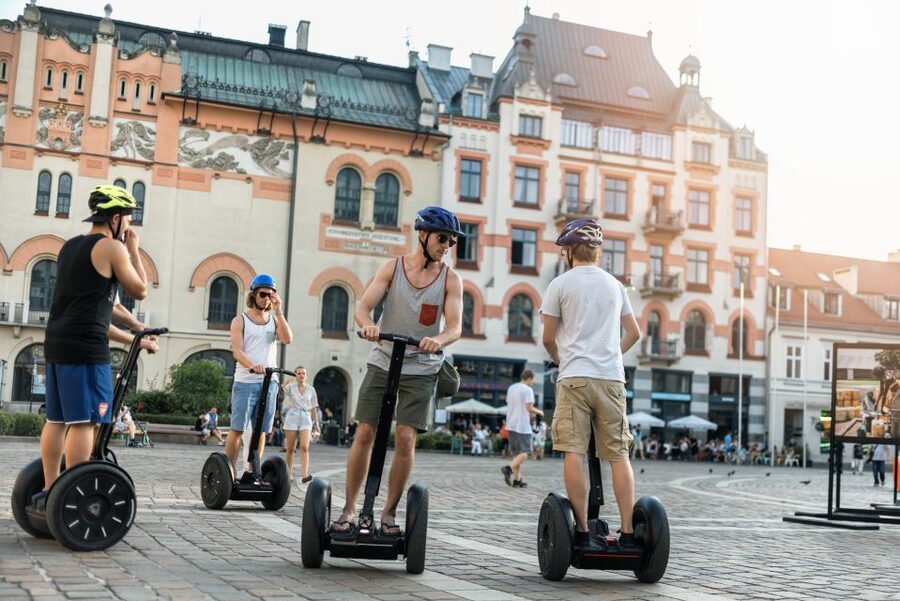 Segway Tour Wroclaw: Old Town Tour - 1,5-Hour of Magic! - Solny Square: a classic plaza break for real-life strolling