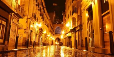 Valencia: 1 Hour Segway Tour at Night - Plaza de la Virgen Legends: The Story Gets Warmer at Night