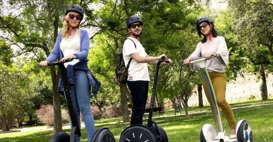 Valencia: Cabecera Park and Bioparc Segway Tour - Why Cabecera Park and Bioparc fit so well on a Segway