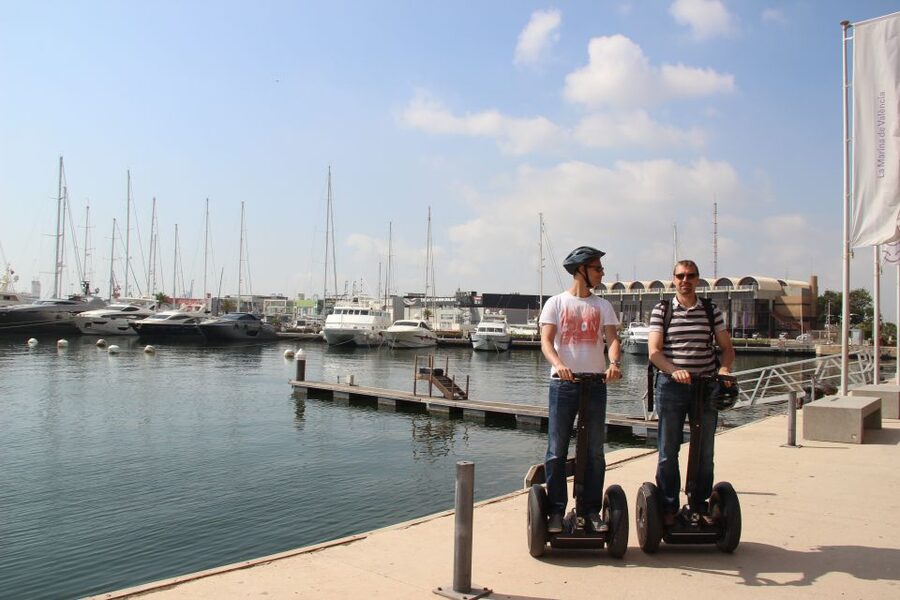 Valencia: Seaport Segway Tour - Turia Park: a quiet green pocket with rare African trees