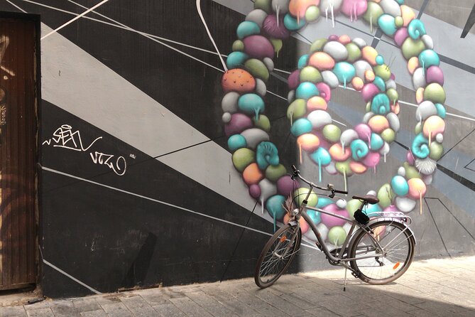 Valencia Street Art | Private Tour by Bike or Electric Ride - Bike comfort and included gear: small stuff that prevents big headaches