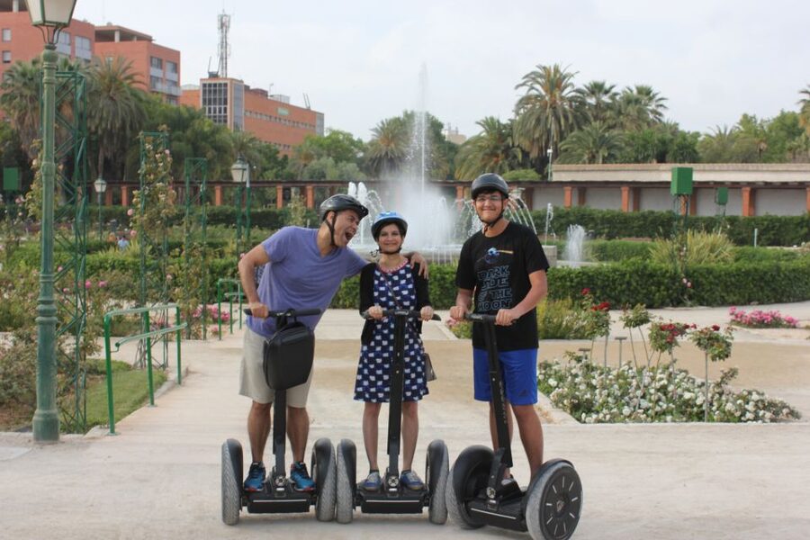 Valencia: Turia Park Segway Tour - What you’ll get from the guide (and languages to expect)