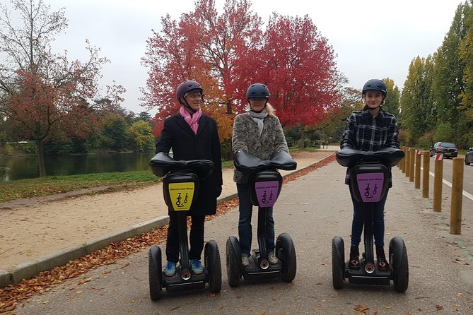 Visit DE Paris EN Segway - Bois DE Boulogne EN Segway Privatised - Hippodrome d’Auteuil: five minutes, but with guide-led meaning
