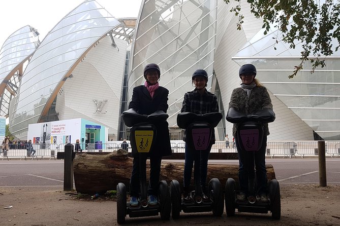 Visit DE Paris EN Segway - Bois DE Boulogne EN Segway Privatised - Louis Vuitton Foundation: a quick glam moment before the greenery